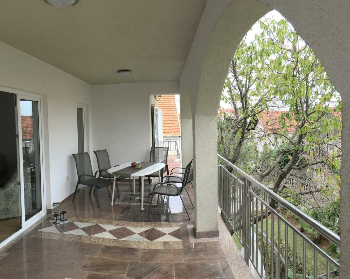 Just Relax - Vodice Apartment Bagian luar foto